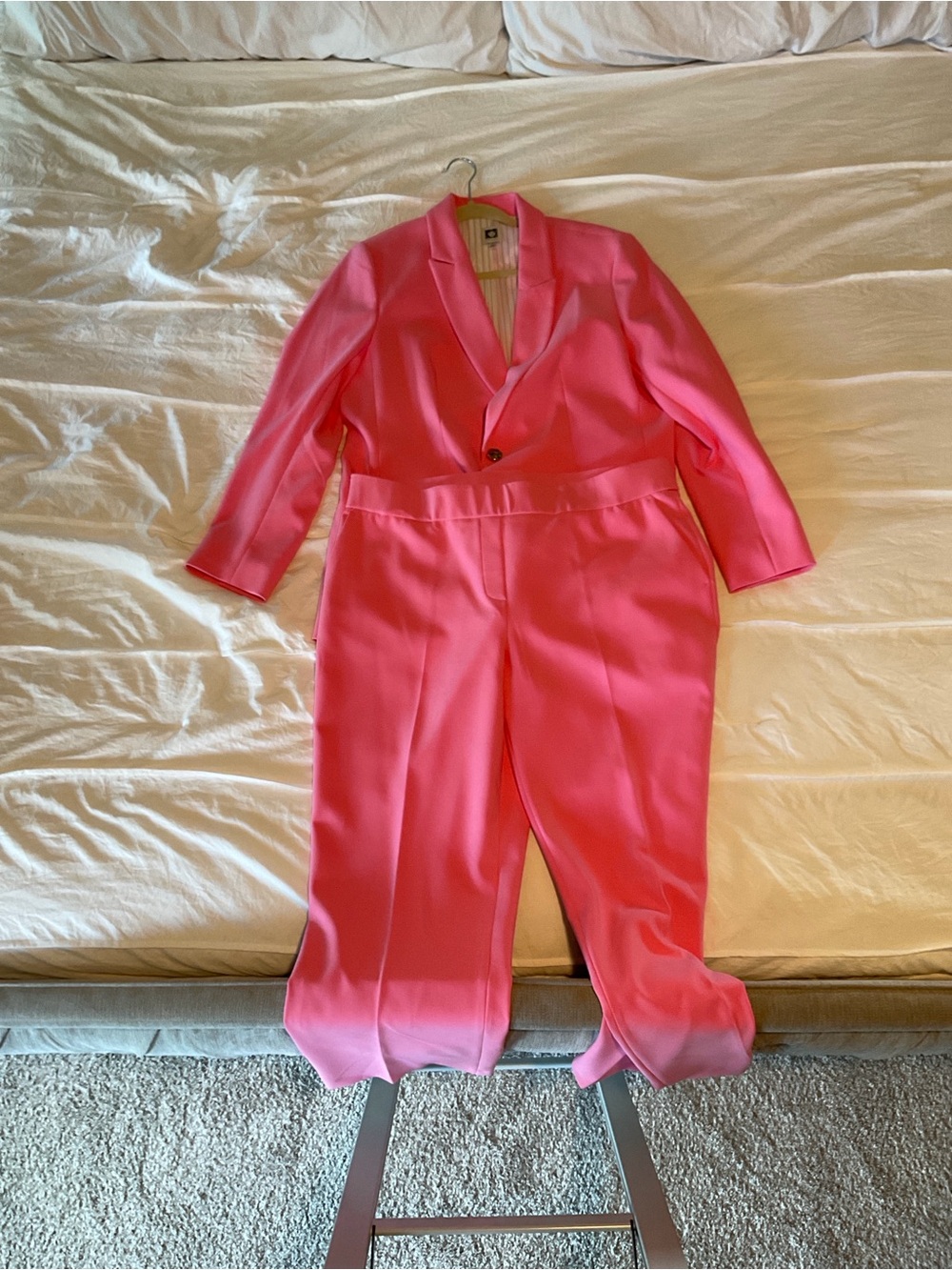 Anne Klein Vibrant Pink Pantsuit with Single-Button Blazer